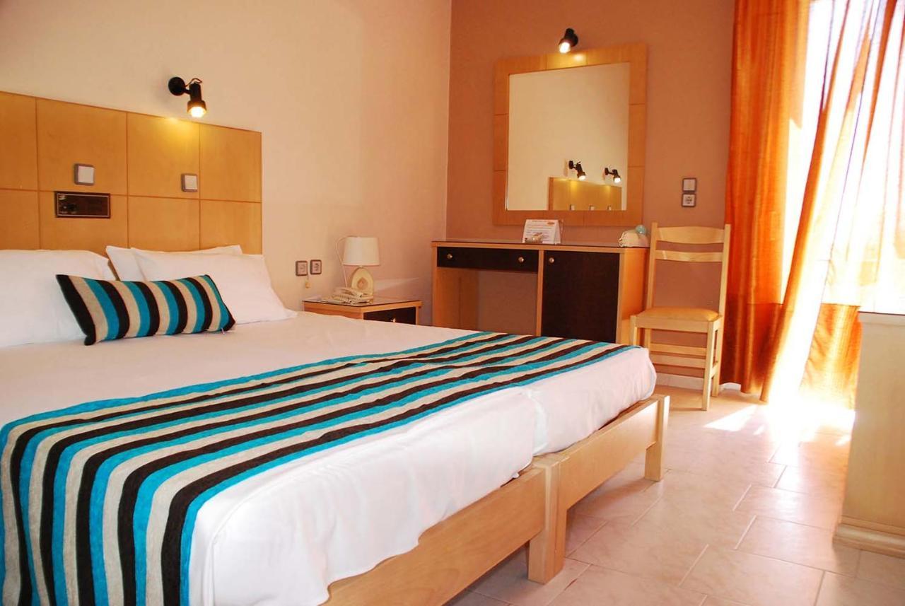 Ermioni Hotel Paralia Kourna Exteriér fotografie