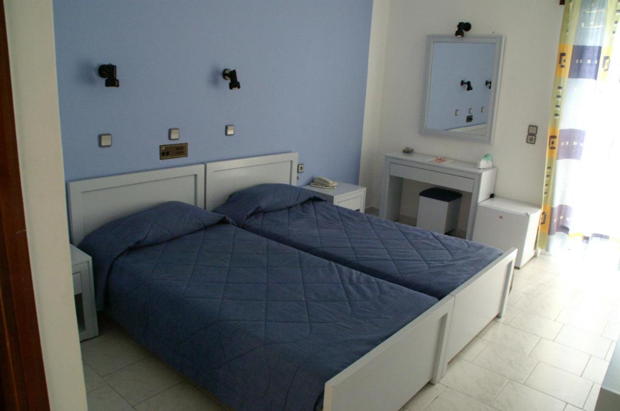 Ermioni Hotel Paralia Kourna Exteriér fotografie