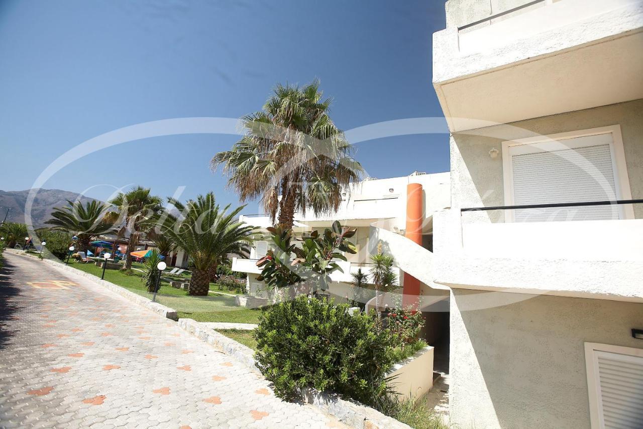 Ermioni Hotel Paralia Kourna Exteriér fotografie